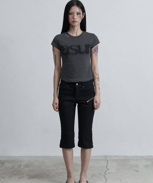 as you are(アズユーアー)の「ASUR/ピアッシングTシャツ(Tシャツ/カットソー・レディース・ブラック/ホワイト/チャコールグレー・FREE)」の20枚目の写真
