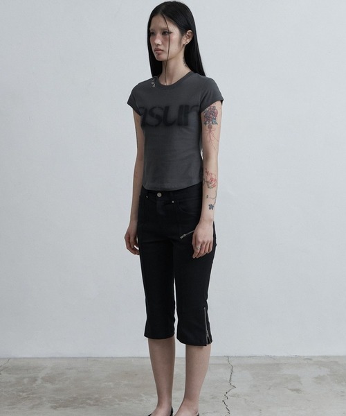 as you are(アズユーアー)の「ASUR/ピアッシングTシャツ(Tシャツ/カットソー・レディース・ブラック/ホワイト/チャコールグレー・FREE)」の21枚目の写真