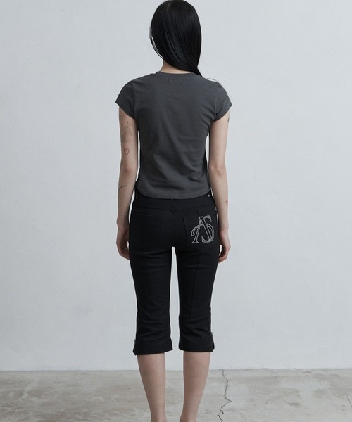 as you are(アズユーアー)の「ASUR/ピアッシングTシャツ(Tシャツ/カットソー・レディース・ブラック/ホワイト/チャコールグレー・FREE)」の22枚目の写真