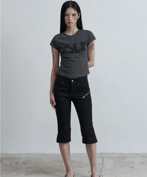 as you are(アズユーアー)の「ASUR/ピアッシングTシャツ(Tシャツ/カットソー・レディース・ブラック/ホワイト/チャコールグレー・FREE)」の15枚目の写真