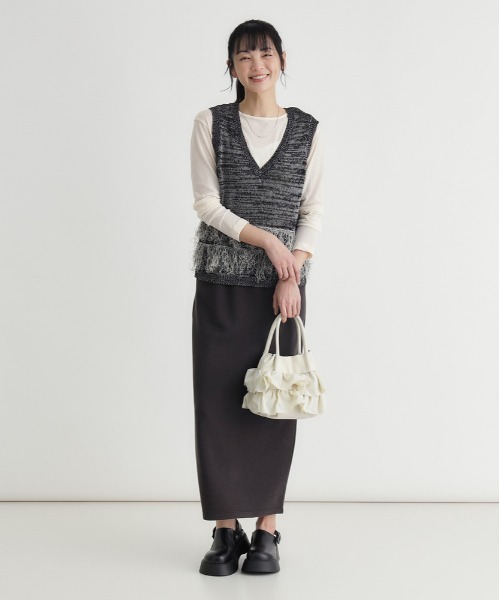 Right-on（ライトオン）の「HONEYSUCKLE ROSE(ハニーサックルローズ)【レディース】フリンジキリカエベスト（ベスト・レディース・ライトベージュ/ブラック・L/M）」の14枚目の写真