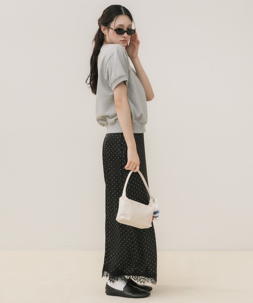 HEILIS（ヘイリス）の「サテンレースナロースカート/サテンスカート ナロースカート レーススカート ロングスカート Iラインスカート 光沢スカート 韓国ファッション きれいめ カジュアル 春服 夏服 秋服 ブラック ブラウン（スカート・レディース・ブラック系その他・FREE）」の18枚目の写真