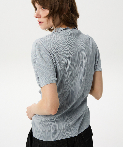 MIDNLOW(ミッドアンドロー)の「Pleats Scarf T-shirts (Grey)(Tシャツ/カットソー・レディース・その他・FREE)」の2枚目の写真