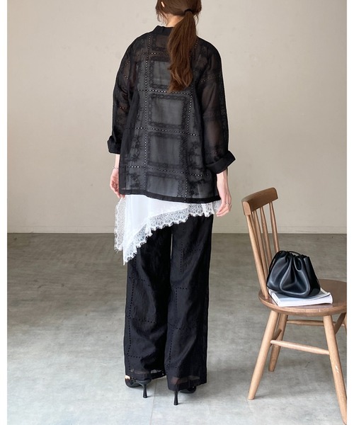 She's Closet(シーズクローゼット)の「花柄 刺繍 レース エンブロイダリー テーラード シアー シャツジャケット ワイドパンツ セットアップ(セットアップ・レディース・オフホワイト/ブラック・FREE)」の9枚目の写真