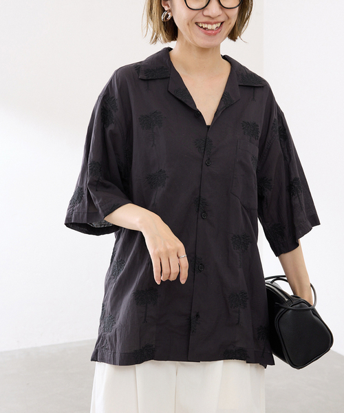 FRAMeWORK（フレームワーク）の「COUTURE DADAM/クチュールドアダム parm tree embroidery シャツ（シャツ/ブラウス・レディース・ブラック/ホワイト系その他・FREE）」の6枚目の写真