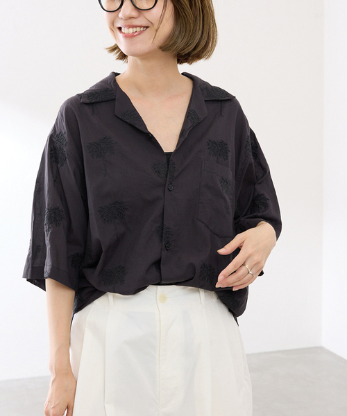 FRAMeWORK（フレームワーク）の「COUTURE DADAM/クチュールドアダム parm tree embroidery シャツ（シャツ/ブラウス・レディース・ブラック/ホワイト系その他・FREE）」の11枚目の写真