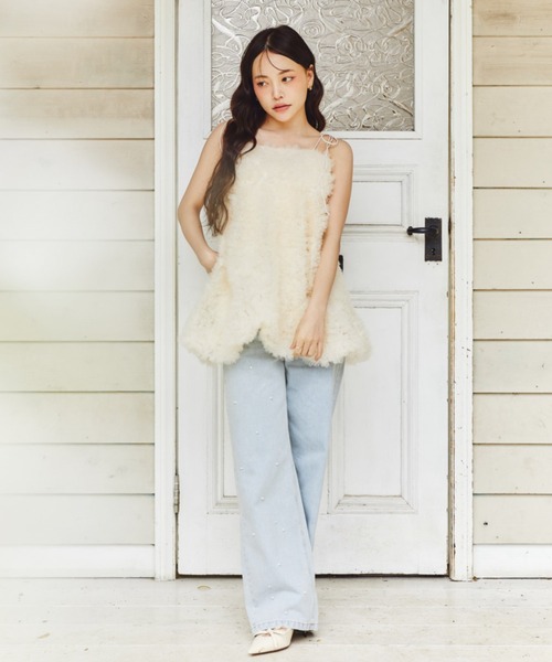 MELSOI.(メルソイ)の「ランダムパールデコレーションデニムパンツ(デニムパンツ・レディース・ライトブルー・M/S)」の9枚目の写真
