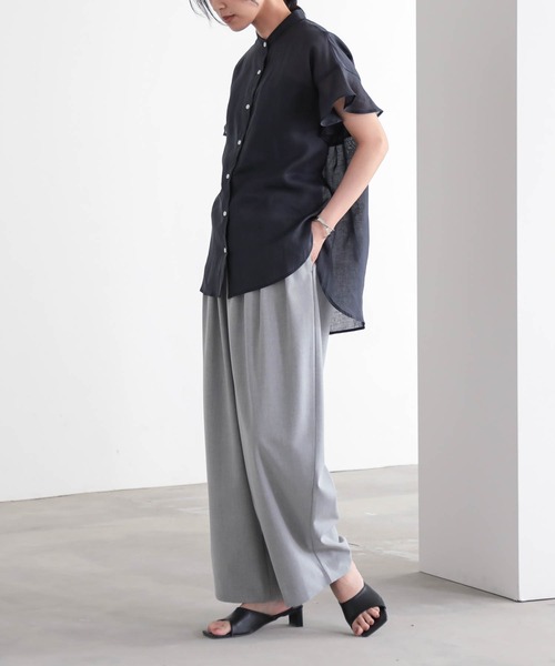 for/c(フォーシー)の「麻混シアーバンドカラーシャツ【サスティナブル】(シャツ/ブラウス・レディース・ネイビー/オフホワイト・L/M)」の14枚目の写真