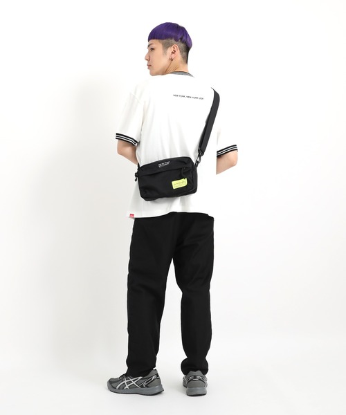 Manhattan Portage（マンハッタンポーテージ）の「JOGGER (L) JPN FZC VER 2 CORDURAGRINZA IRONWOOD（ショルダーバッグ・メンズ・ブラック・X-SMALL）」の4枚目の写真