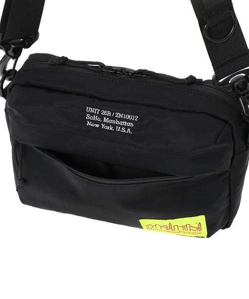 Manhattan Portage（マンハッタンポーテージ）の「JOGGER (L) JPN FZC VER 2 CORDURAGRINZA IRONWOOD（ショルダーバッグ・メンズ・ブラック・X-SMALL）」の11枚目の写真
