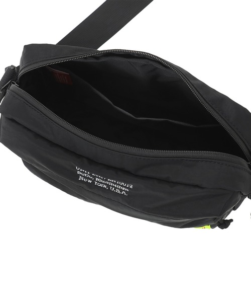 Manhattan Portage（マンハッタンポーテージ）の「JOGGER (L) JPN FZC VER 2 CORDURAGRINZA IRONWOOD（ショルダーバッグ・メンズ・ブラック・X-SMALL）」の12枚目の写真