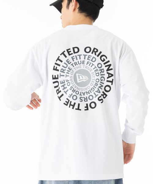 NEW ERA(ニューエラ)の「ニューエラ 長袖Tシャツ ロンT サークルロゴ(Tシャツ/カットソー・メンズ・ホワイト/ブラック/ブラウン・XXL/XL/L/M/S)」の2枚目の写真