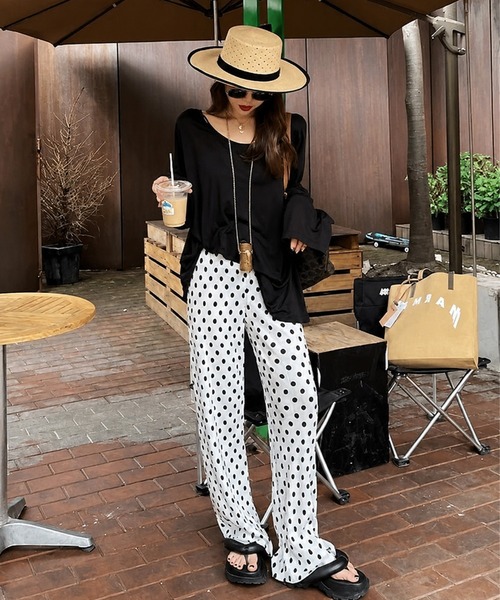 CANVAS+(キャンバスプラス)の「【CANVAS+】ドット柄リラックスプリーツパンツ(その他パンツ・レディース・ブラック/ミント/ピンク/ホワイト・M)」の7枚目の写真