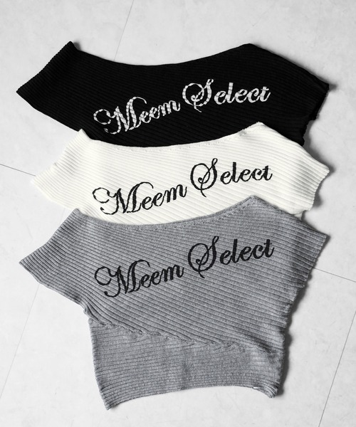 me+em select(ミームセレクト)の「【 3color 】レタリングロゴワンショルリブニット / lettering logo oneshoulder lib knit(ニット/セーター・レディース・ホワイト/ブラック/グレー・FREE)」の4枚目の写真