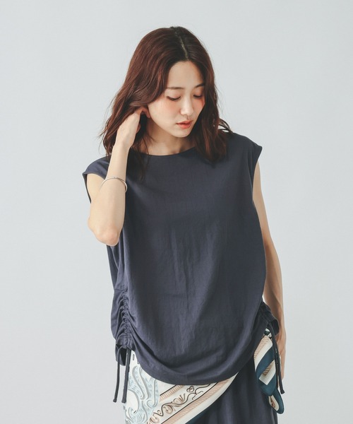 GLOBAL WORK（グローバルワーク）の「リネンライクサイドドロスト/636816（Tシャツ/カットソー・レディース・スミクロ/ネイビー系7・LARGE/MEDIUM）」の2枚目の写真