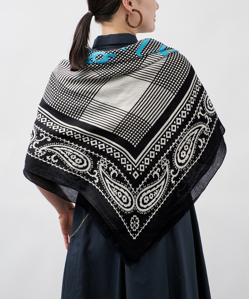 manipuri（マニプリ）の「manipuri マニプリ インドストール Tradition 120x120cm（ストール/ショール・レディース・ブラック・FREE）」の5枚目の写真