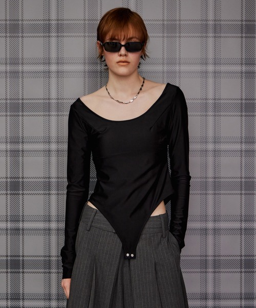 MAISON SPECIAL(メゾンスペシャル)の「Open-Neck Bodysuit/オープンネックボディスーツ(Tシャツ/カットソー・レディース・ブラック/ブラウン/パープル・FREE)」の10枚目の写真