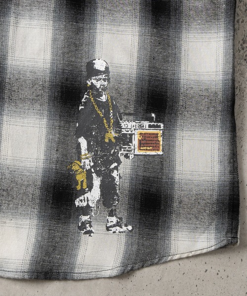 BRANDALISED(ブランダライズド)の「【ab】〔BRANDALISED/ブランダライズド〕アートプリント オンブレチェックシャツ NO FUTURE(シャツ/ブラウス・メンズ・ホワイト/ブラック/ブラウン・MEDIUM/LARGE)」の9枚目の写真