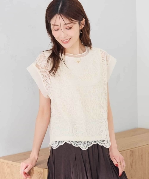 a.v.v(アーヴェヴェ)の「レース柄シアートップス(Tシャツ/カットソー・レディース・アイボリー/ブラック・39)」の5枚目の写真