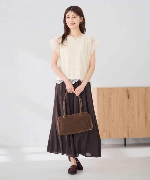 a.v.v(アーヴェヴェ)の「レース柄シアートップス(Tシャツ/カットソー・レディース・アイボリー/ブラック・39)」の9枚目の写真