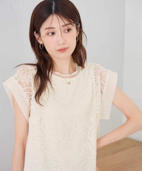 a.v.v(アーヴェヴェ)の「レース柄シアートップス(Tシャツ/カットソー・レディース・アイボリー/ブラック・39)」の12枚目の写真