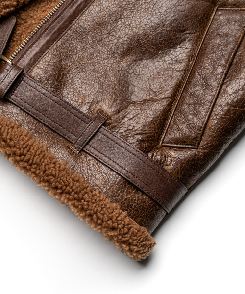 EDINBURGH CLUB（エディンバラクラブ）の「RAF Irvin flying jacket [BROWN]（ムートンコート・メンズ・ブラウン・MEDIUM/LARGE/X-LARGE）」の9枚目の写真
