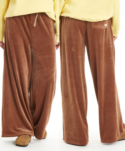 BILLABONG(ビラボン)の「BILLABONG ウィメンズ CUT VELOR WIDE LONG PANTS ロングパンツ 【2026年秋冬モデル】/ビラボンベロアロングパンツ(その他パンツ・レディース・ブルー系その他/ブラウン系その他/ブラック・MEDIUM)」の2枚目の写真