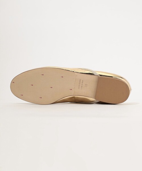 NEBULONI E(ネブローニ)の「【別注】NEBULONI E. BAND FLAT レザーシューズ(バレエシューズ・レディース・ゴールド・38/36/37)」の4枚目の写真