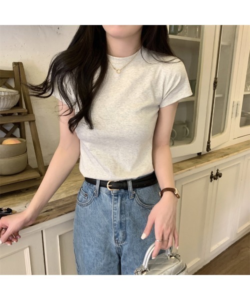 Carpe Diem(カルペディエム)の「シンプル クロップドTシャツ(Tシャツ/カットソー・レディース・ホワイト/ブラック/ライトグレー・FREE)」の14枚目の写真