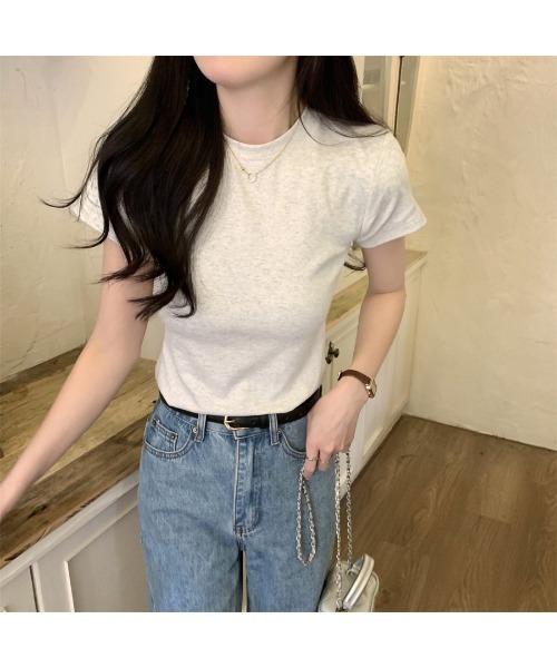 Carpe Diem(カルペディエム)の「シンプル クロップドTシャツ(Tシャツ/カットソー・レディース・ホワイト/ブラック/ライトグレー・FREE)」の16枚目の写真