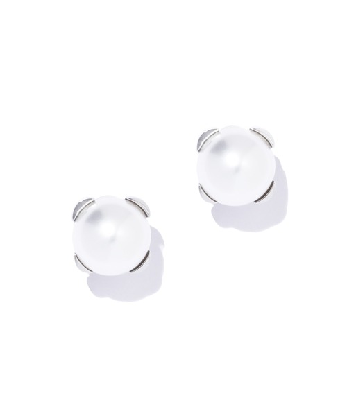 IRIS47(イリスフォーセブン)の「【IRIS 47】contour earring S/コントアー イヤリング S パール(イヤリング・レディース・ゴールド/シルバー・S)」の4枚目の写真