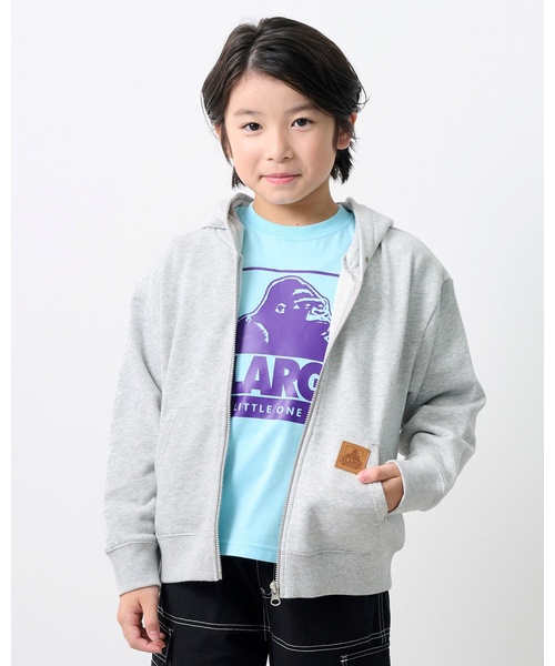 XLARGE KIDS(エクストララージキッズ)の「OGジップパーカ(パーカー・キッズ・ブラック/トップグレー・140cm/130cm/120cm/100cm/90cm/80cm/110cm)」の1枚目の写真