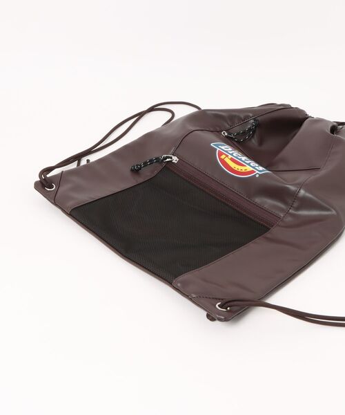 Dickies(ディッキーズ)の「【Dickies/ディッキーズ】ICON LOGO KNAPSACK / シンセティックレザー ナップサック(バックパック/リュック・メンズ・ブラック/ブラウン・FREE)」の10枚目の写真