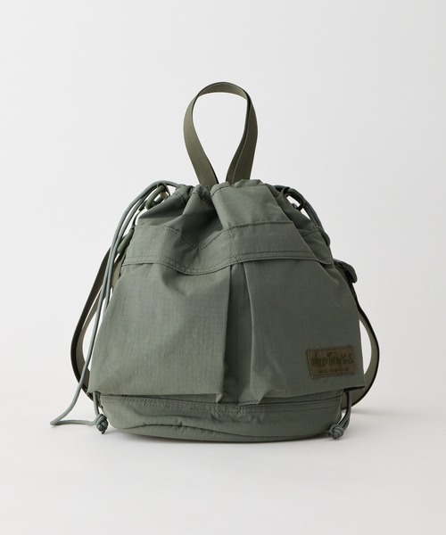WILD THINGS(ワイルドシングス)の「ショルダーとハンドバッグの2WAY【WILD THINGS】SQUEEZE SHOULDER リップストップナイロン 巾着ショルダーバッグ(ショルダーバッグ・レディース・ブラック/ベージュ/カーキ・ONE SIZE)」の3枚目の写真