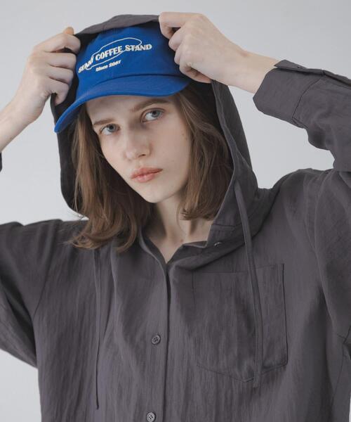 URBAN RESEARCH Sonny Label（アーバンリサーチサニーレーベル）の「エンブロイダリーロゴキャップ（キャップ・レディース・バーガンディー/ネイビー/ブルー・ONE）」の6枚目の写真