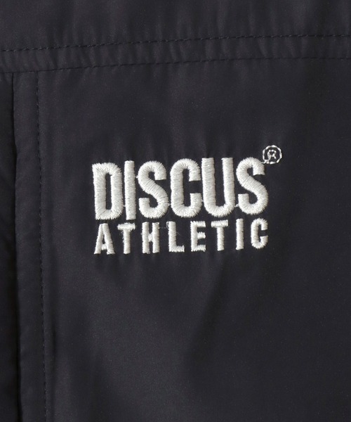 DISCUS(ディスカス)の「DISCUS/ディスカス オーバーサイズ 裏配色 ワンポイント刺繍 ダブルジップ ドローコード ファイバーダウン パデッドジャケット パファージャケット 中綿ジャケット(ダウンジャケット/コート・メンズ・オフホワイト/ブラウン/ブラック/ネイビー・M/L/XL)」の12枚目の写真