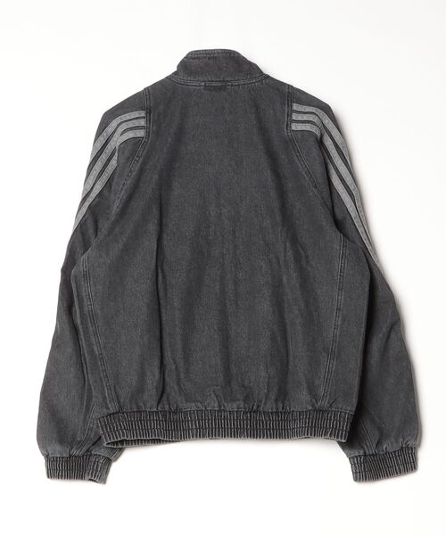 adidas(アディダス)の「スタジアム ルーズフィット デニム トラックジャケット / アディダス adidas(ジャージ・メンズ・ブラック・MEDIUM/X-LARGE/SMALL/X-SMALL/XX-LARGE/3XL/LARGE)」の6枚目の写真