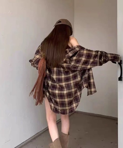 Teem Store(チームストア)の「オーバーサイズ ビッグシルエット チェックシャツ(シャツ/ブラウス・レディース・ブラウン/イエロー/ネイビー・M)」の12枚目の写真