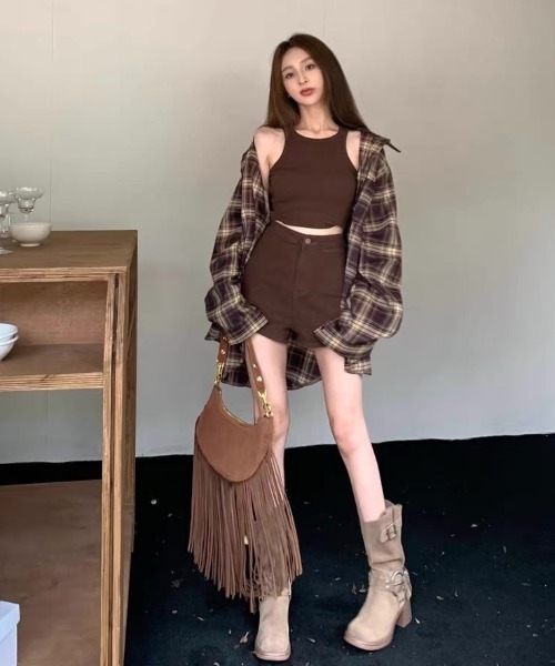 Teem Store(チームストア)の「オーバーサイズ ビッグシルエット チェックシャツ(シャツ/ブラウス・レディース・ブラウン/イエロー/ネイビー・M)」の14枚目の写真