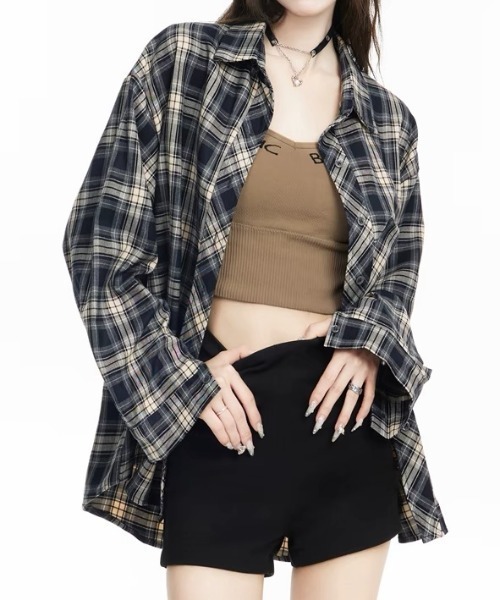Teem Store(チームストア)の「オーバーサイズ ビッグシルエット チェックシャツ(シャツ/ブラウス・レディース・ブラウン/イエロー/ネイビー・M)」の20枚目の写真
