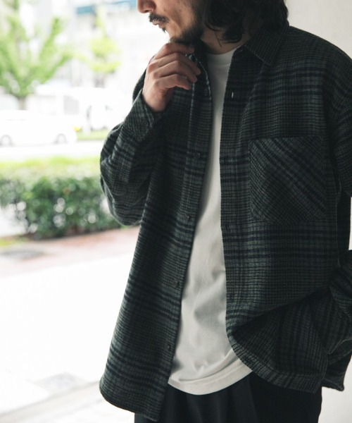 ITEMS URBANRESEARCH(アイテムズ アーバンリサーチ)の「モールヤーンチェックレギュラーカラーシャツ(シャツ/ブラウス・メンズ・グリーン/レッド/ネイビー/ブラウン・LARGE/MEDIUM)」の19枚目の写真