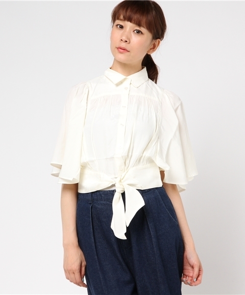 SLY（スライ）の「FLARE SLEEVE CROPPED SH（シャツ/ブラウス・レディース・カーキ/ホワイト/ブラック・1/2）」の11枚目の写真