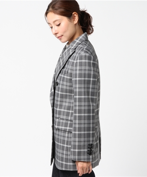 UNITED TOKYO（ユナイテッドトウキョウ）の「バレンシアダブルブレストジャケット（テーラードジャケット・レディース・ネイビー/マルチ・1）」の9枚目の写真