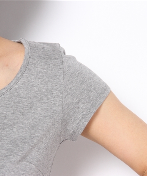 Ray BEAMS(レイビームス)の「△Ray BEAMS / シルケット フレンチスリーブTシャツ(Tシャツ/カットソー・レディース・オフホワイト/グレー/ブラック・0/1)」の7枚目の写真