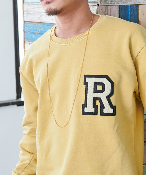 Re:room（リルーム）の「Rロゴカラービッグトレーナー