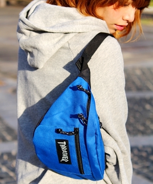 THRASHER（スラッシャー）の「WEGO/ボディバッグ（ショルダーバッグ・レディース・ブラック/ブルー/その他1/ピンク・FREE）」の3枚目の写真