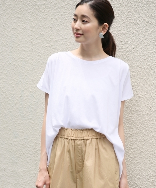 LEPSIM（レプシィム）の「ヘムAラインクループルオーバーSS　797315（Tシャツ/カットソー・レディース・ライトグレー/ブラック/オフホワイト/ブルー・MEDIUM/LARGE）」の5枚目の写真