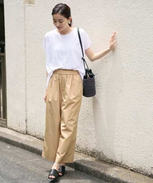 LEPSIM（レプシィム）の「ヘムAラインクループルオーバーSS　797315（Tシャツ/カットソー・レディース・ライトグレー/ブラック/オフホワイト/ブルー・MEDIUM/LARGE）」の7枚目の写真