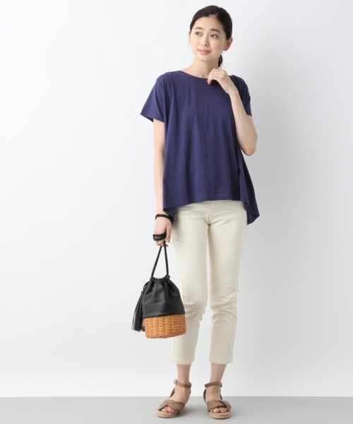 LEPSIM（レプシィム）の「ヘムAラインクループルオーバーSS　797315（Tシャツ/カットソー・レディース・ライトグレー/ブラック/オフホワイト/ブルー・MEDIUM/LARGE）」の15枚目の写真