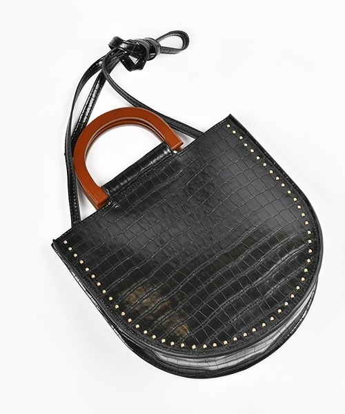 Casselini（キャセリーニ）の「スタッズラウンドBAG（ショルダーバッグ・レディース・ブラック/ブラウン・FREE）」の5枚目の写真